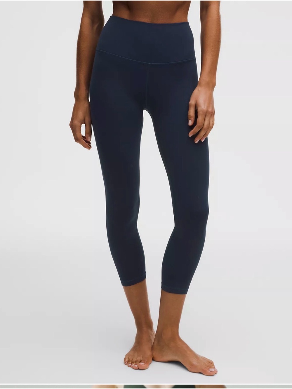 Athleta Women’s Navy Salutation Stash 7/8 Tight Leggings